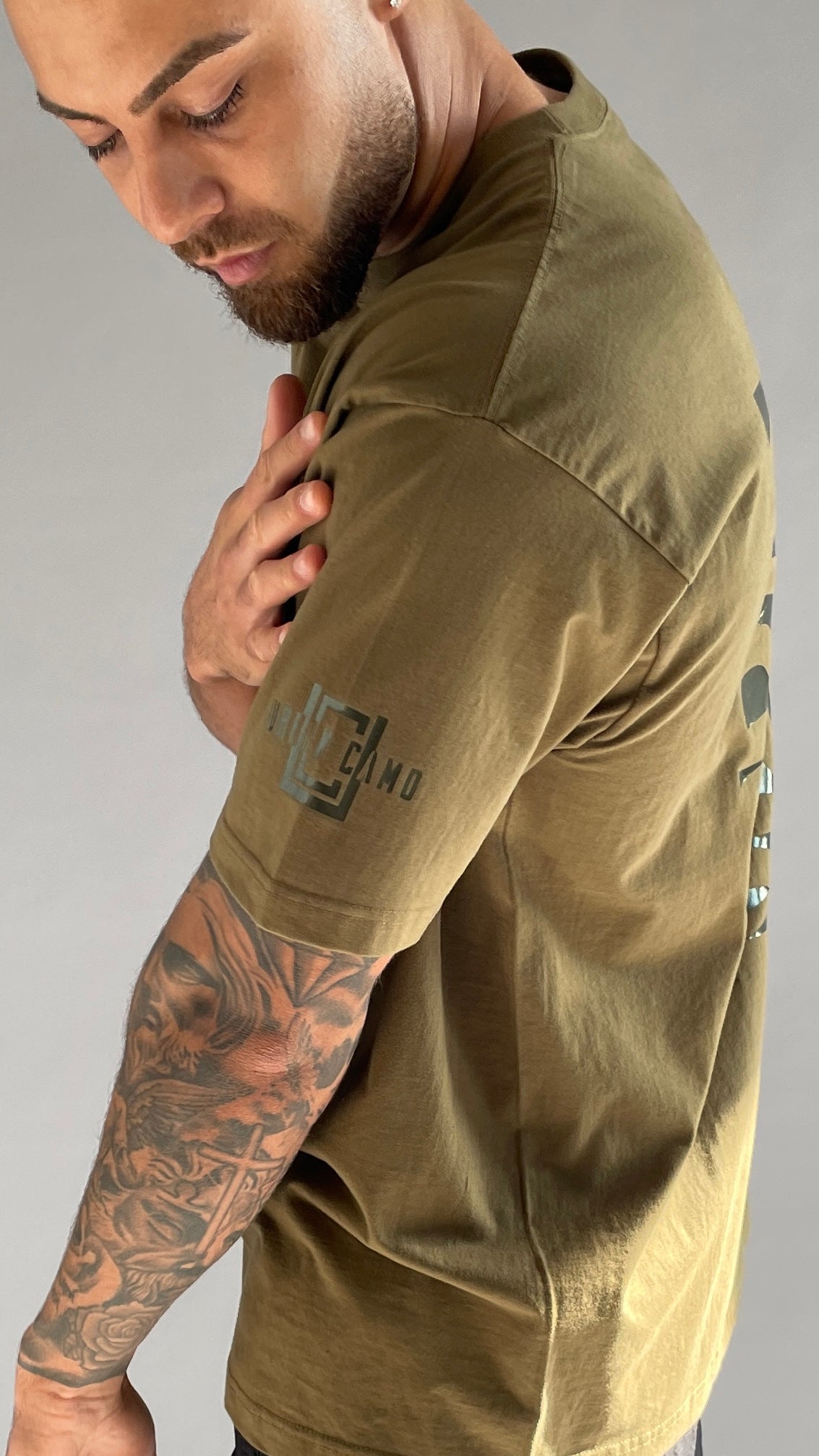 ZEROED IN Olive Tee