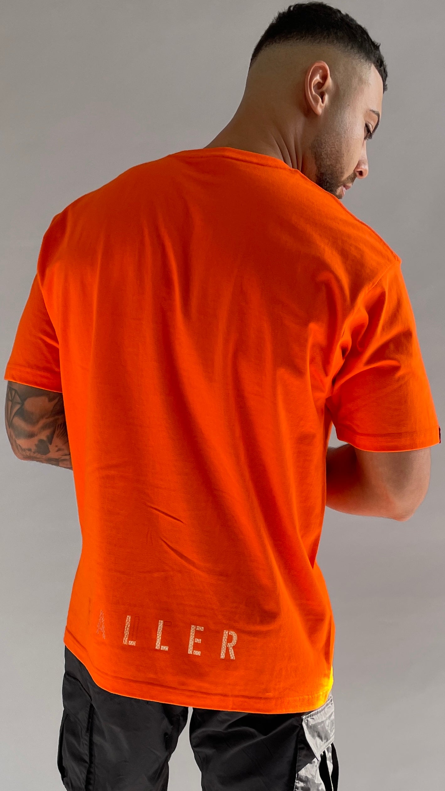 BALLER Tee Orange