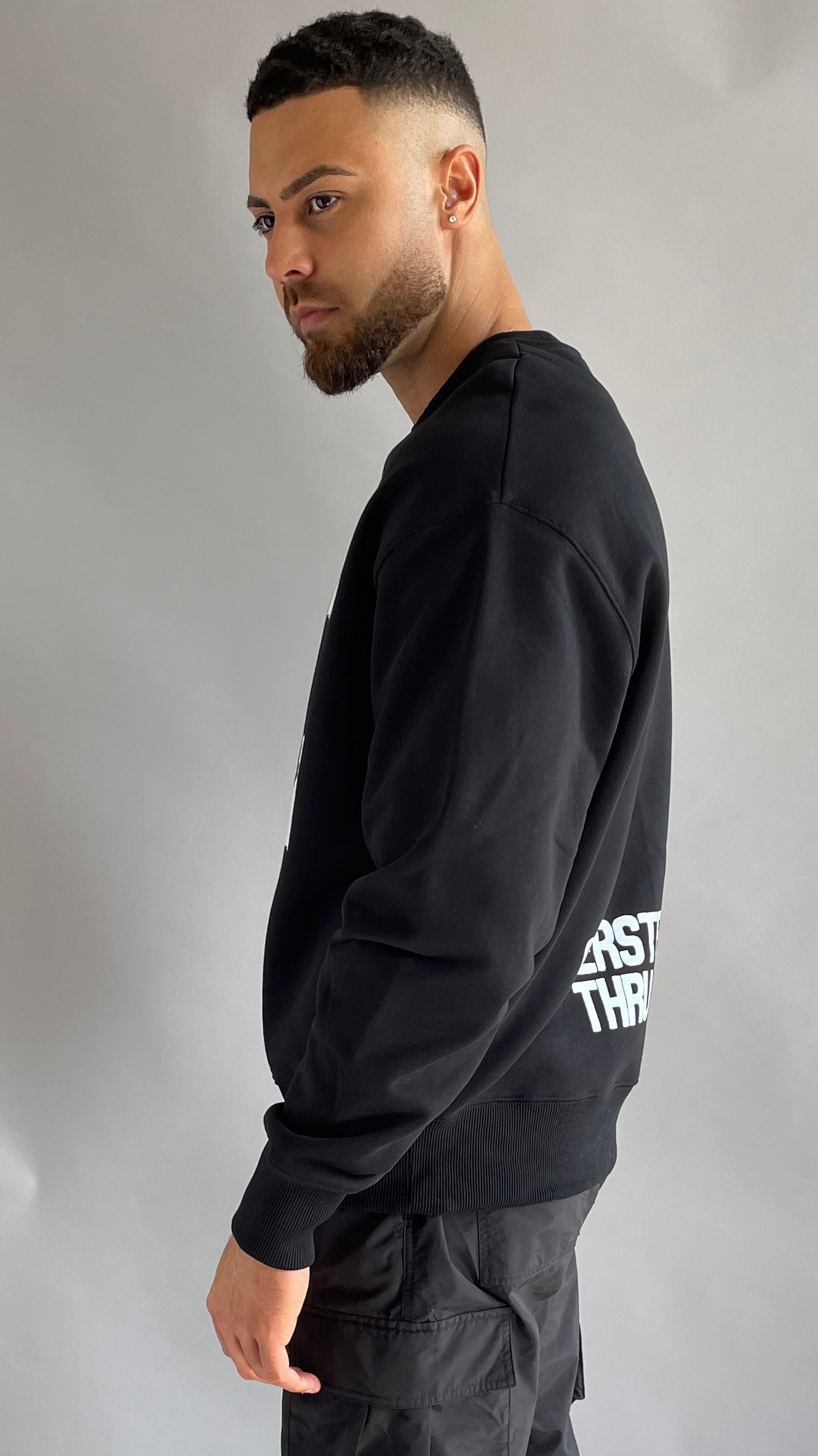 OSTL Sweater Black