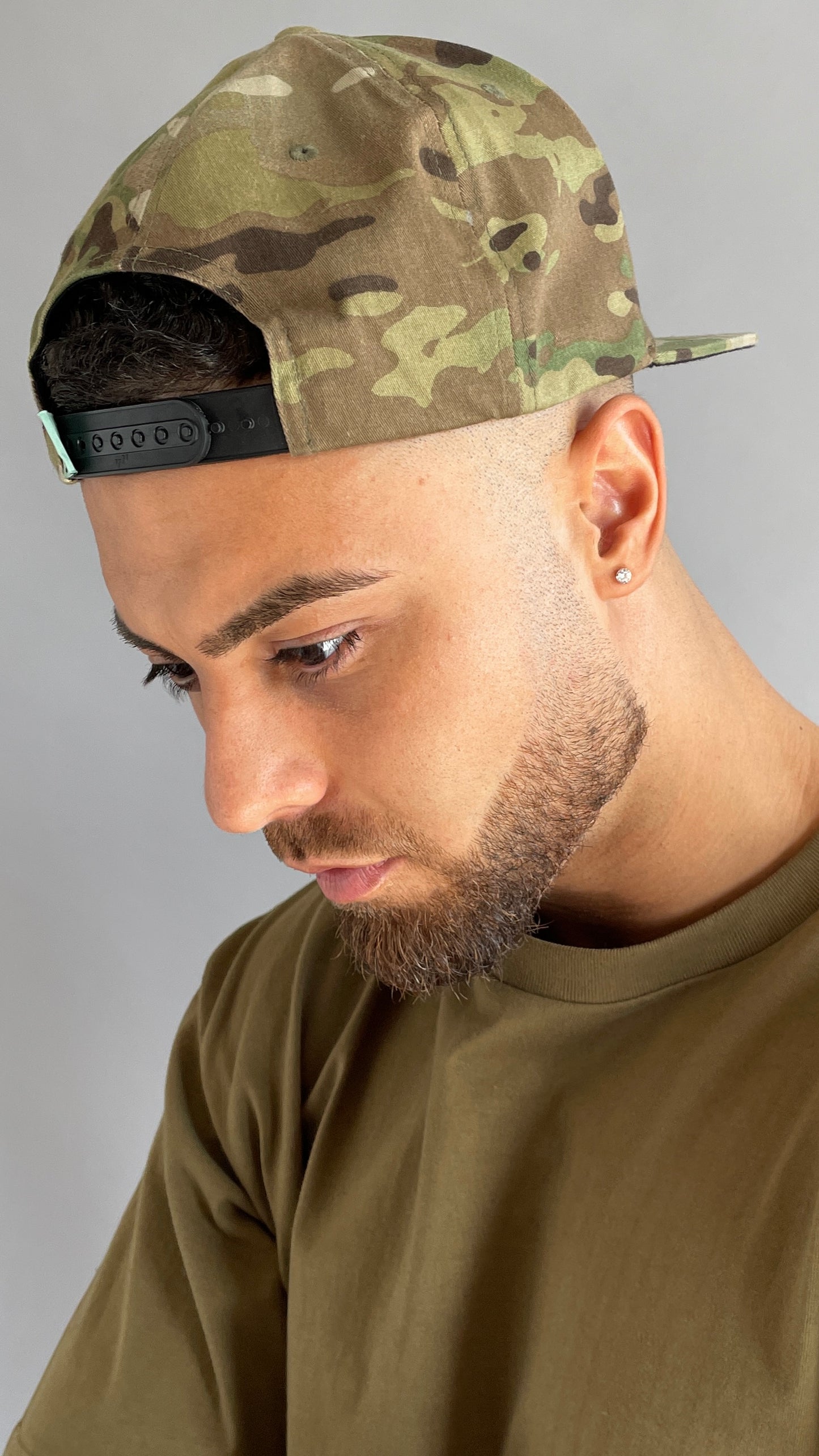 MCv1 MULTICAM SNAPBACK